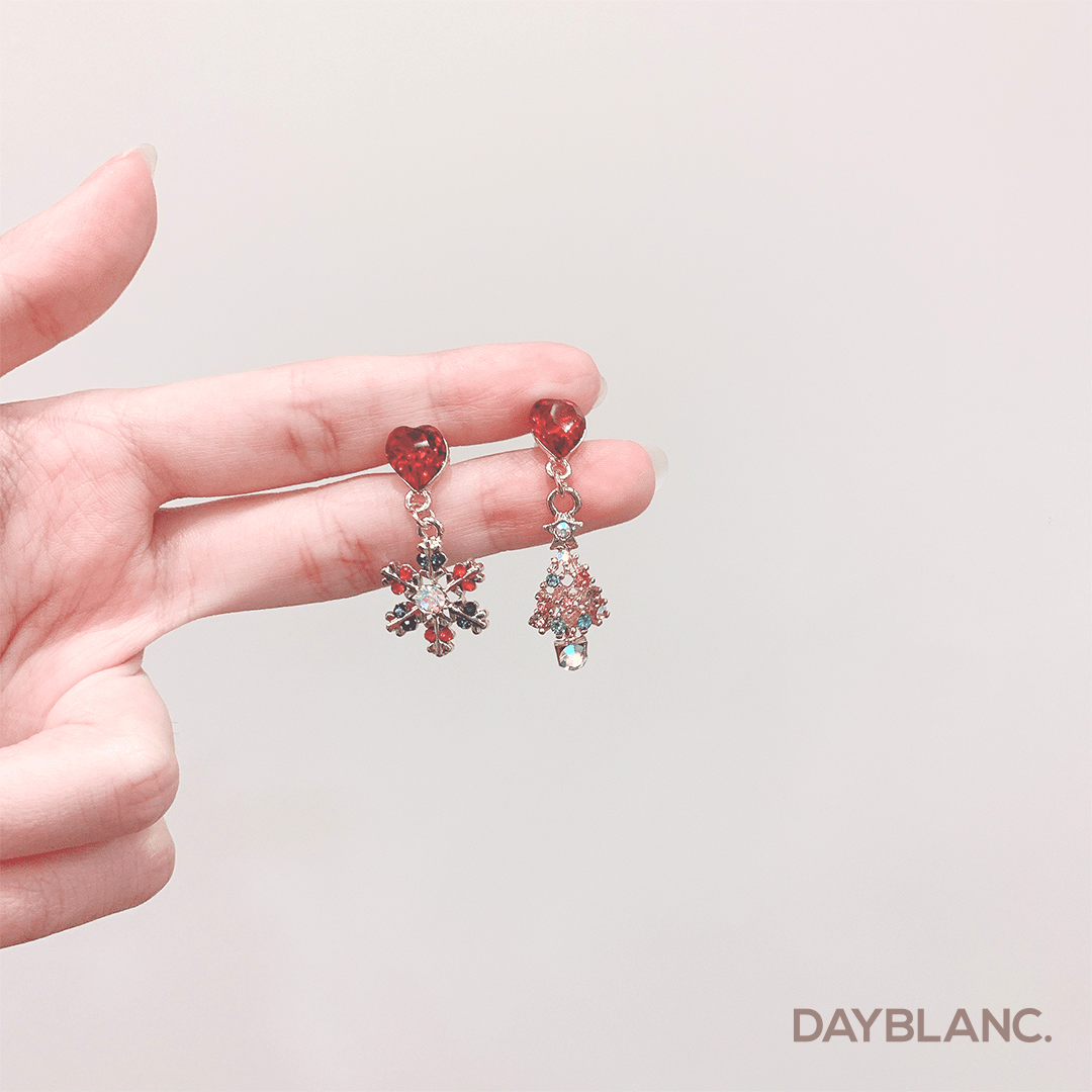 Christmas Party (Earring) - DAYBLANC